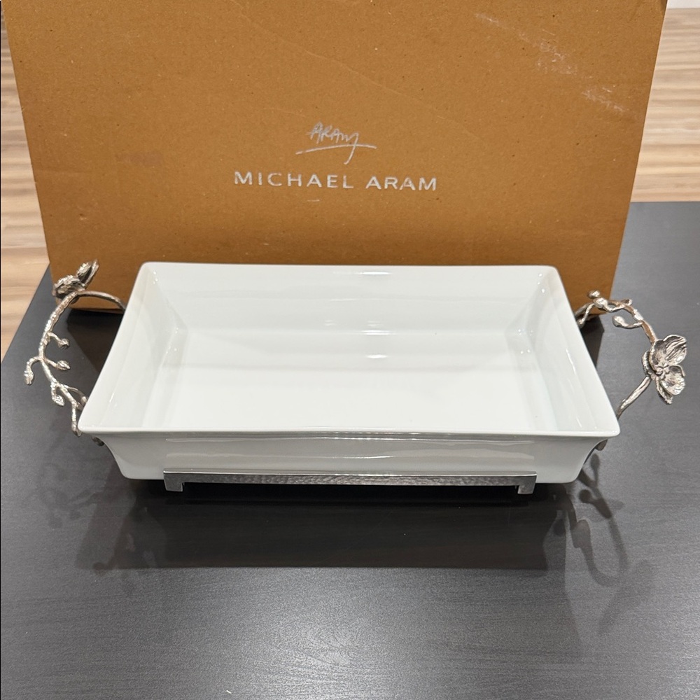 Michael Aram White orchid casserole dish 3QT